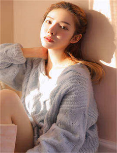 水润继承女