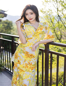 66亚洲一卡2卡3卡四卡新区-美妇吞吐粗长撞击迎合