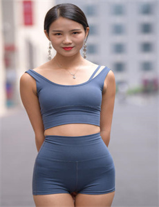 殴美美白老妇大BBOOSS-性与爱